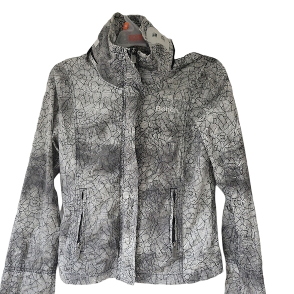 Bench rain jacket - Picture 3 of 5